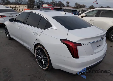 2024 Cadillac Ct5 Premium Luxury z USA, uszkodzony, nr VIN 1G6DN5RW8R0131197